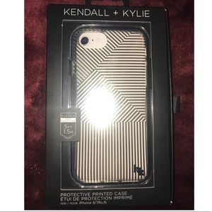 New Kendall & Kylie Iphone 8 Case